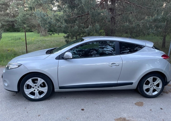 Renault Megane cena 22500 przebieg: 147000, rok produkcji 2009 z Kielce małe 232